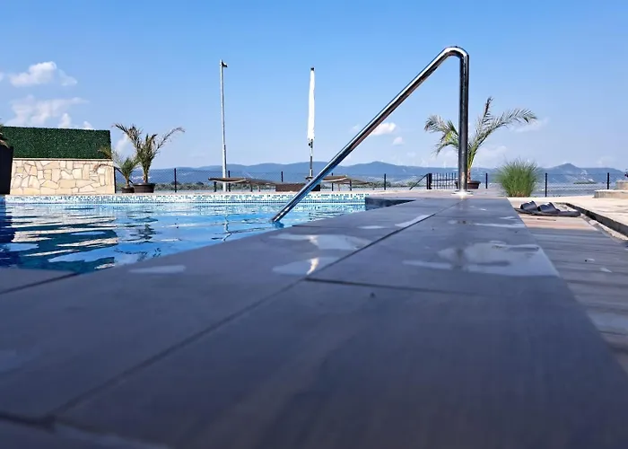 Danica Villa Golubac